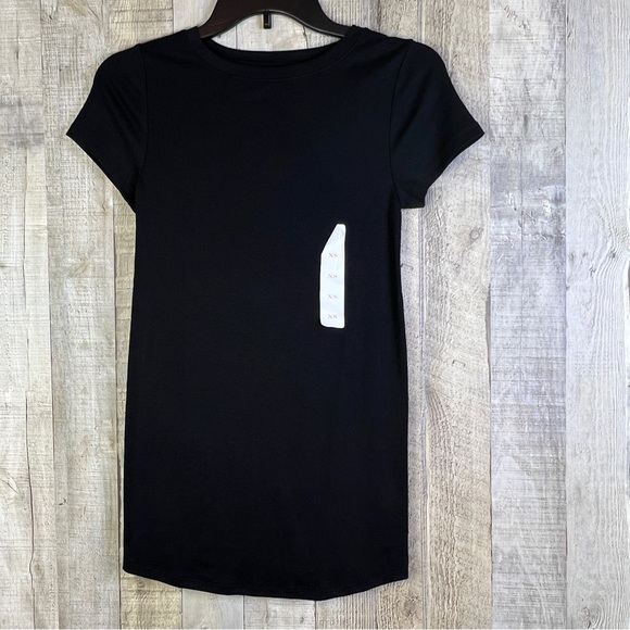 Isabel Maternity Size CS Black Crewneck Short Sleeve T-Shirt - Picture 1 of 7